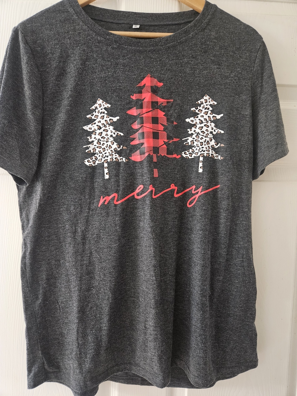 Merry Holiday Graphic Tee - Gray with Red & White With Leopard Print Trees